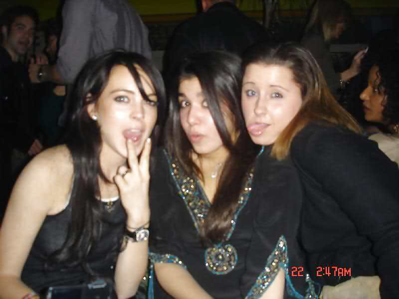 Girls hint that they like cunnilingus! #15691093