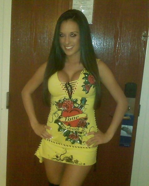 Hot Escort From,SmutDates.com #6063308