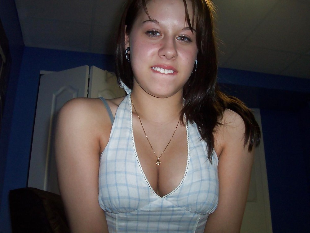 SingleStonerBabe From JoinUnTrue.com #6919349
