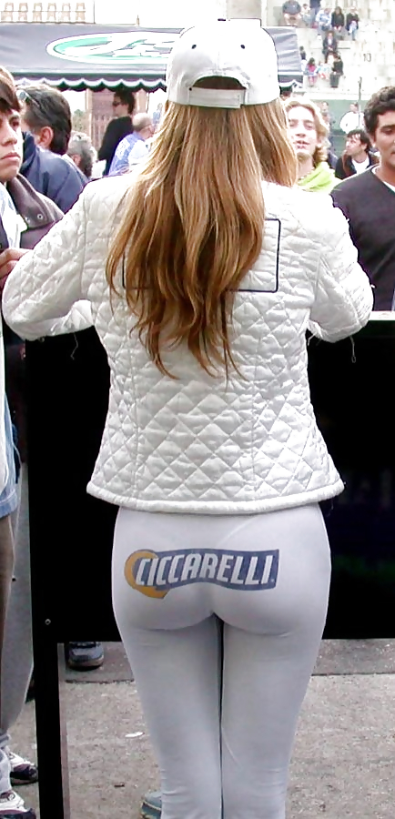 Bunz, Camel Toes, and Hardbodies 17 #2829381