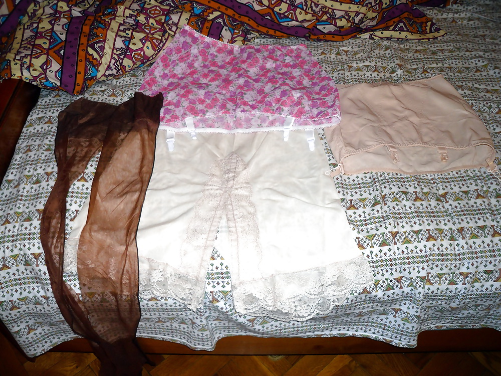 Pushuna's new open bottom girdle #19642109