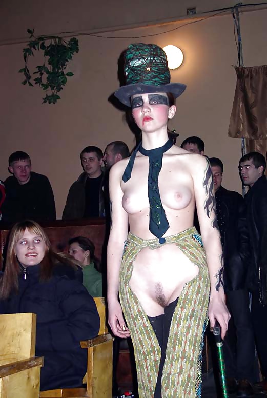Clothed Male,Naked Female(CMNF) #7551492
