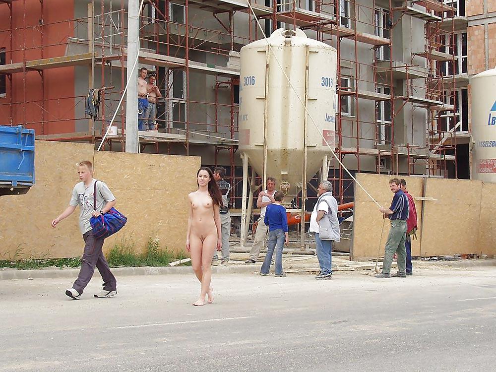 Clothed Male,Naked Female(CMNF) #7553018