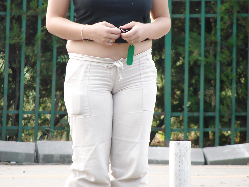 Cameltoes want to know what is 2 #3912498