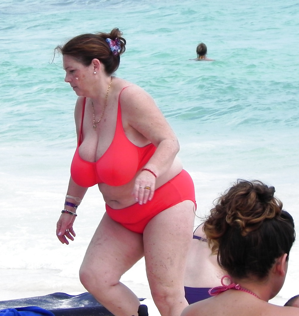 Some of the best plump bikini Milfs on the web #17262005