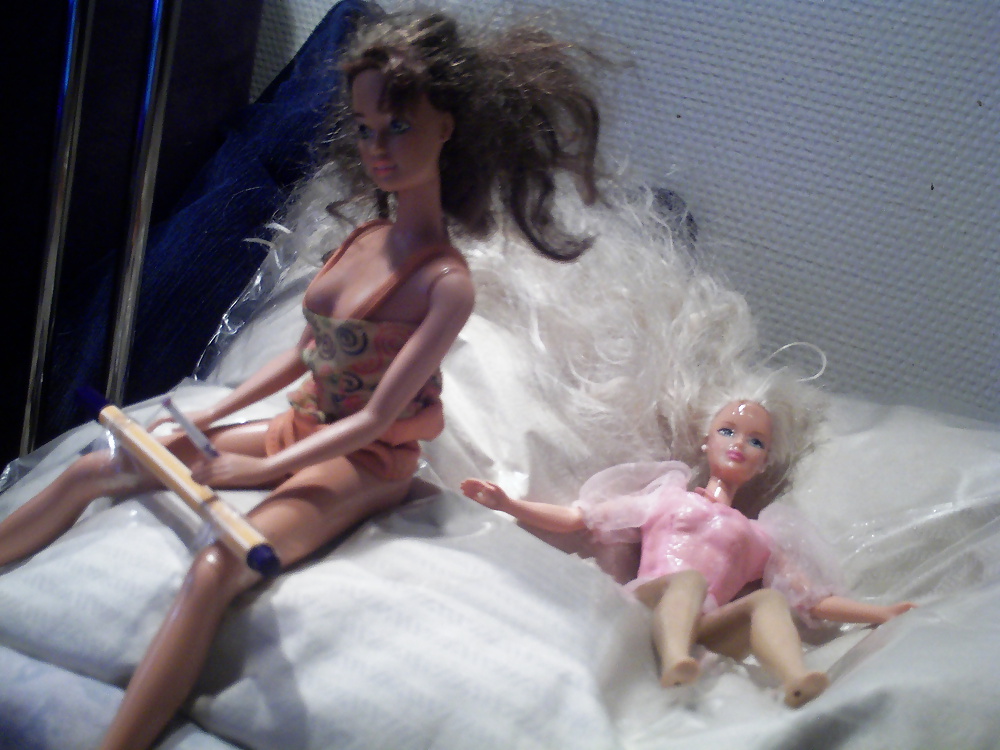 Upper class - dolls #11649969