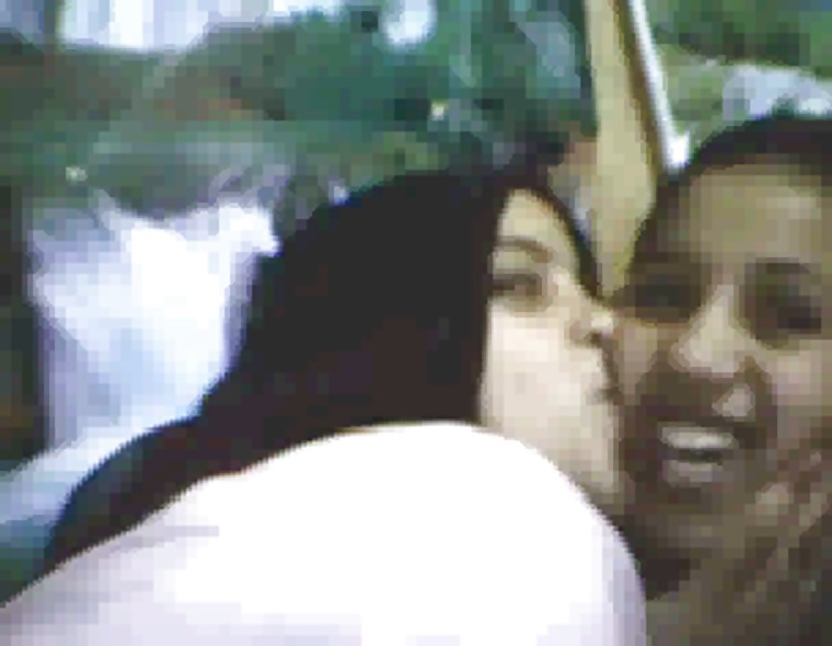 MOROCCAN CUNT ON WEBCAM PART 2 WITH GIRLFRIEND #20174621
