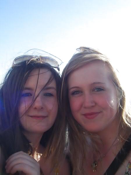 Go on fellas have a good wank over these fitties #3498931