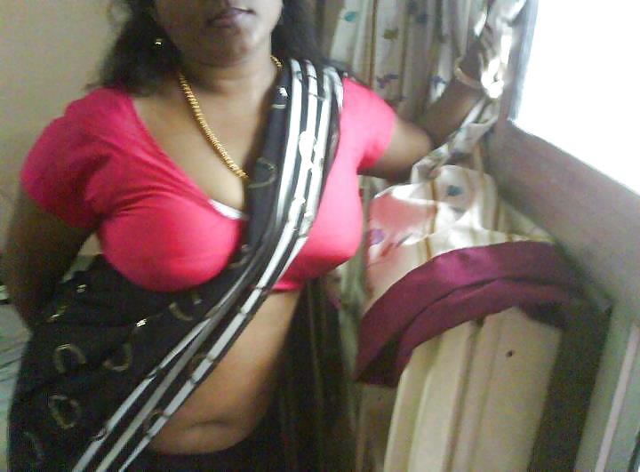 Choot n gaaand of aunties!! #15890058