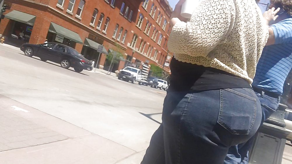 Check out these huge butts!!!!! #9592572