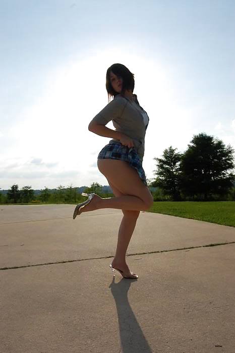 Do you know where I can find some booty? #10283653