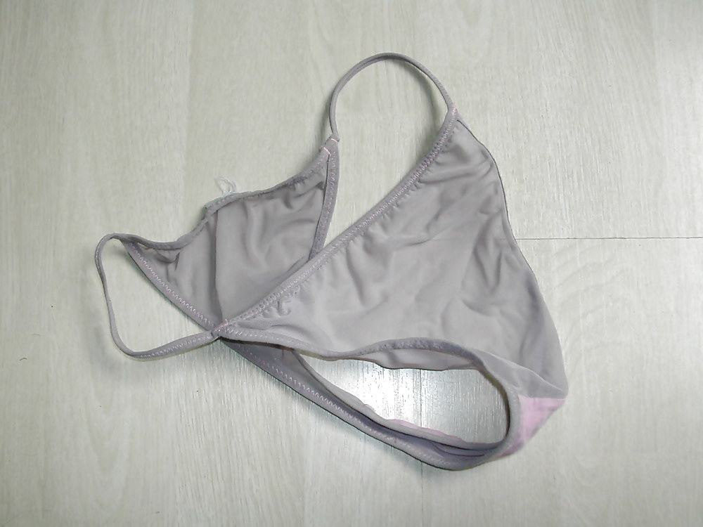 Thongs strings de Sandra 01 #16643118