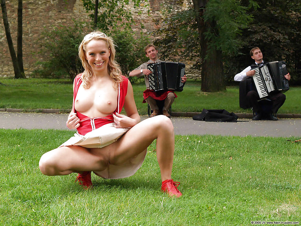 Upskirt and public pussy flashing selection. #15810513