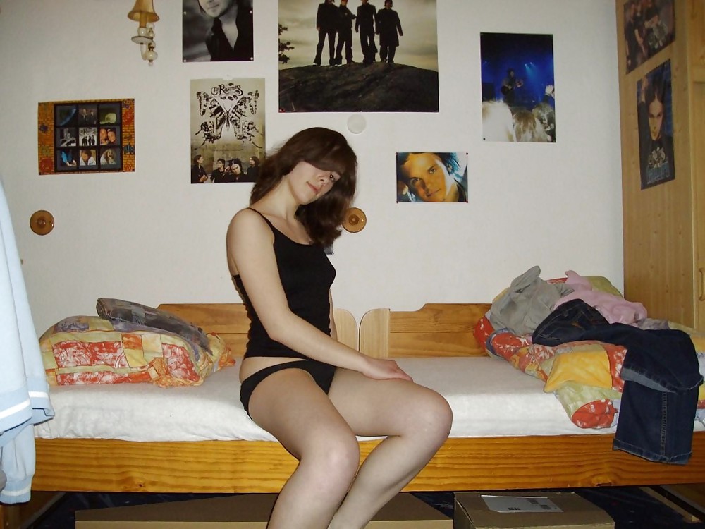 CollegeSlut From SmutDates.com #6075553