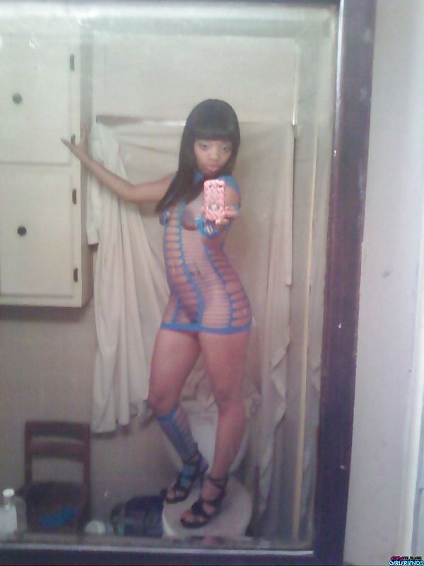 SELF SHOOT #5523987