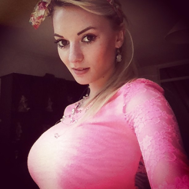 Another random FB Chav - Comments please #19006425