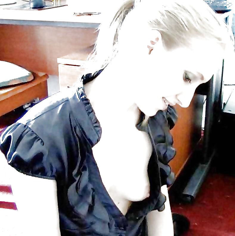 Oops! Downblouse Nip Slip upskirt teens #22549284