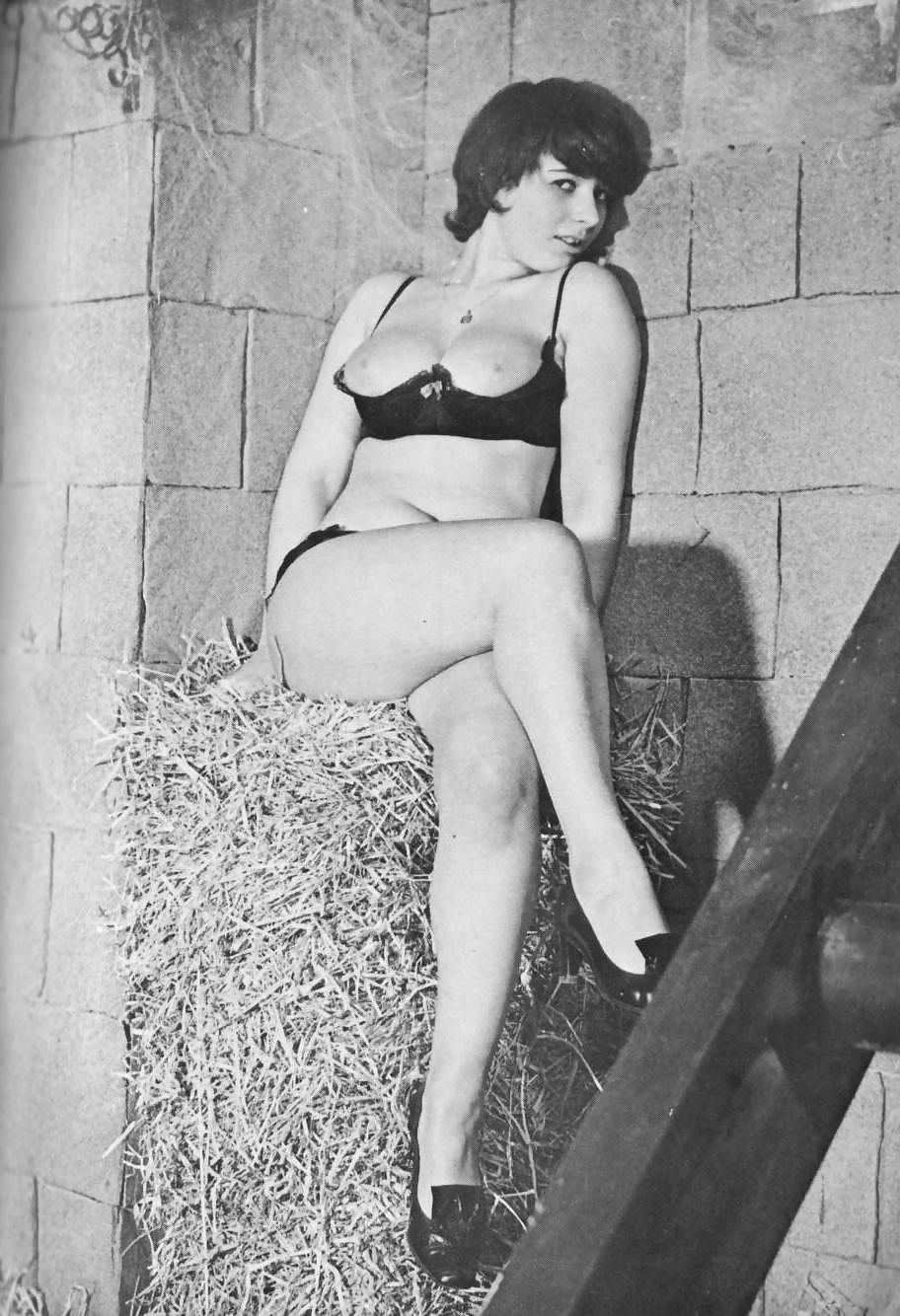 Vintage Magazines Range No 05 #1663890