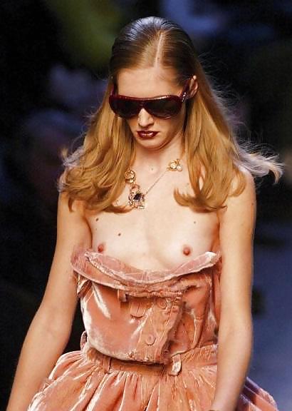 Downblouse Nip Slip 1 (boyaka) #15080247