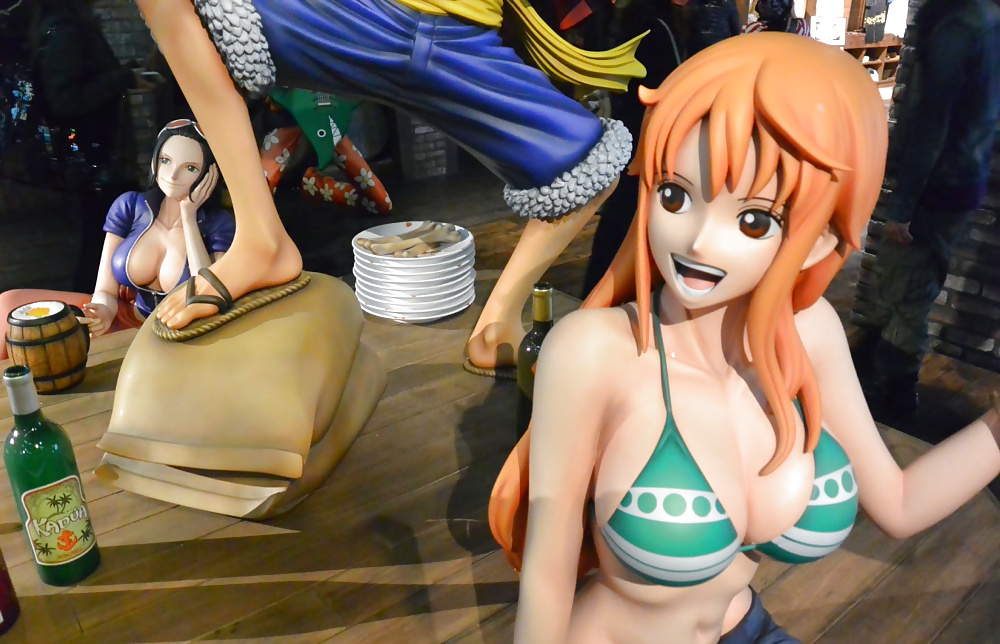 One Piece Figures (Nico Robin, Nami, Boa Hancock) #27704080