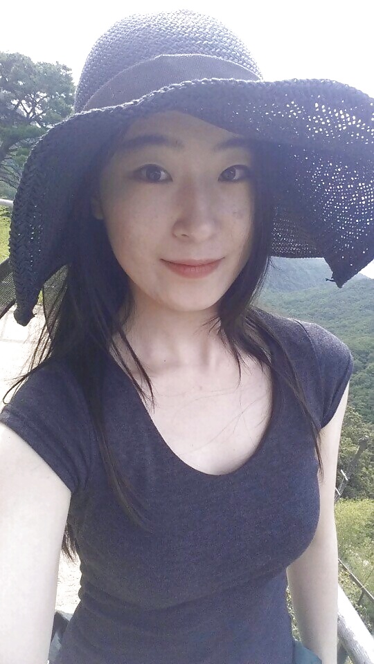 Want to cum on this dumb korean's gook face? #33000014