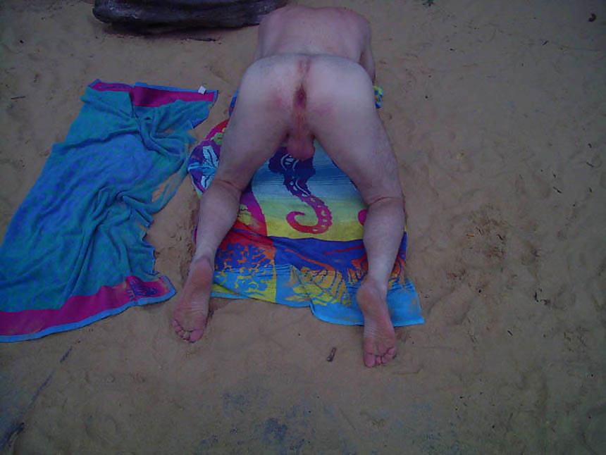 A day  at the beach with malcolm #32960505