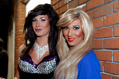 Two gurls always better than one #31495931