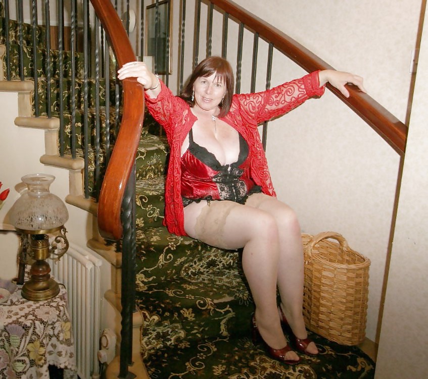 GILFS AND MILFS #37898164