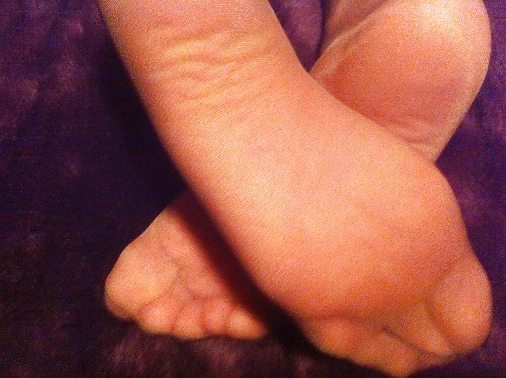 Red toes and nylons #35474759