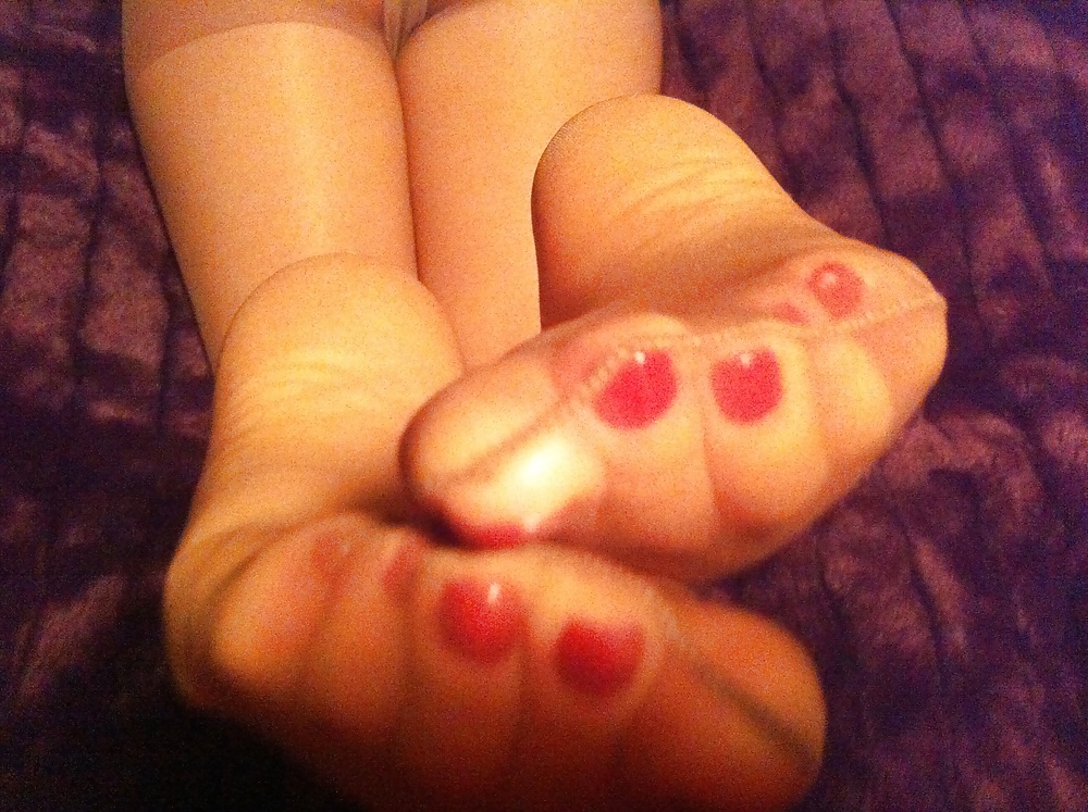 Red toes and nylons #35474778