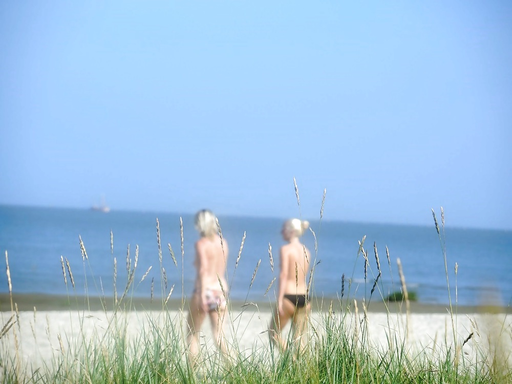 Pictures from the beach secretly #23553428