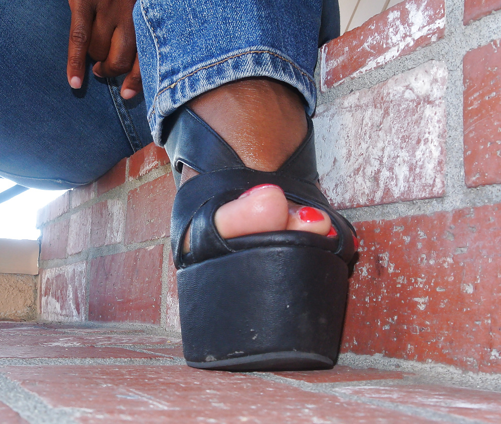 Platform sandals , clogs and flip flops #32505009