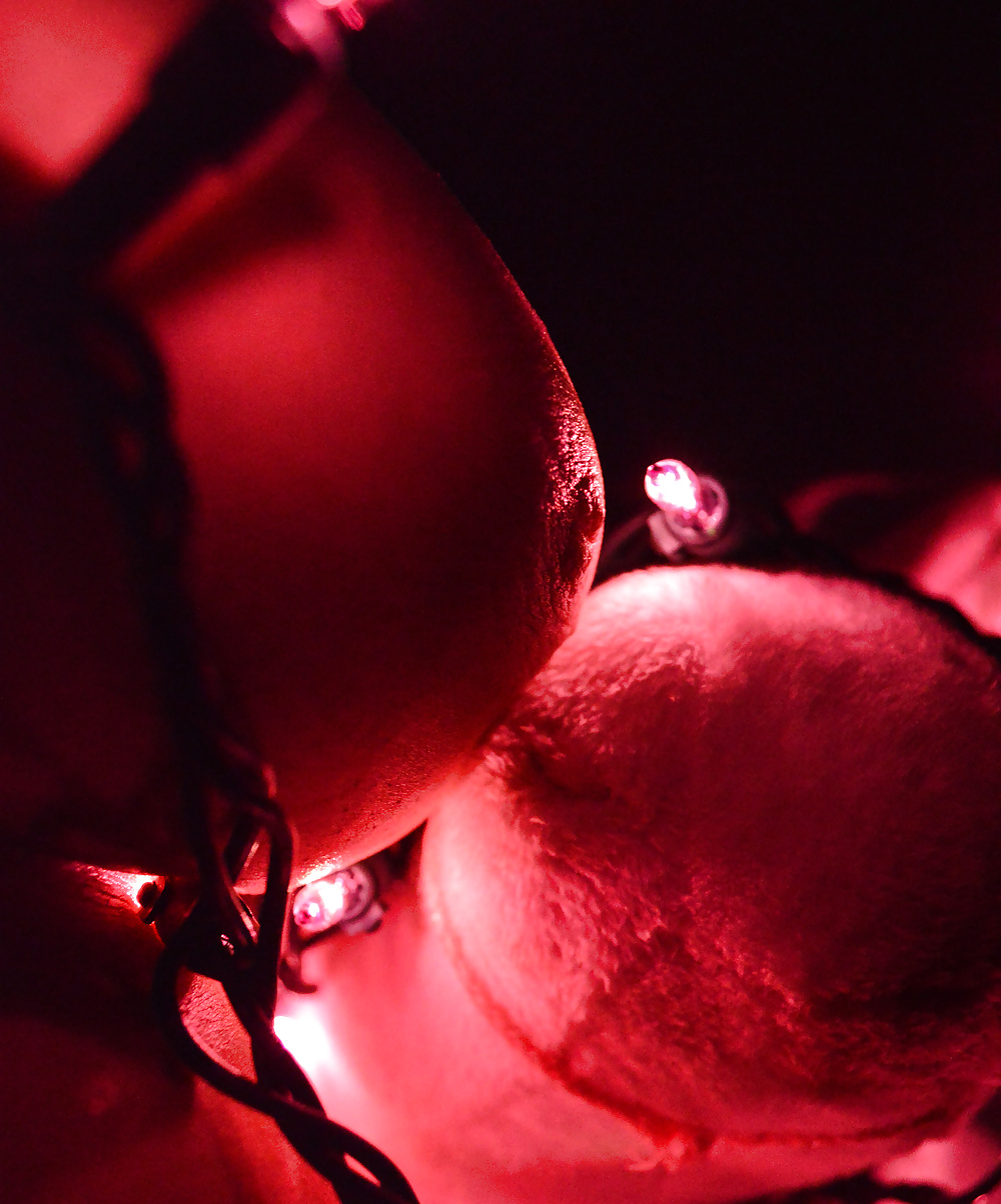 Experimenting with light. #30702584