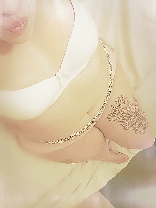 Craigslist and backpage hooker and escorts and whores #26944533