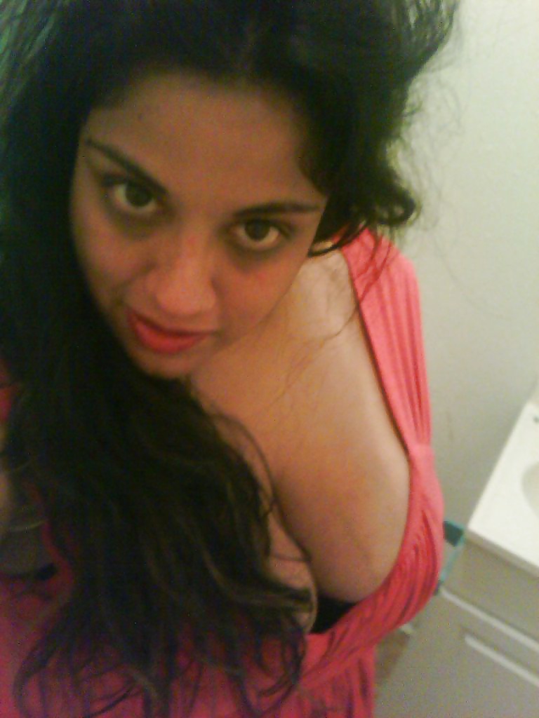 Desi Showing Assets 17 #31506847