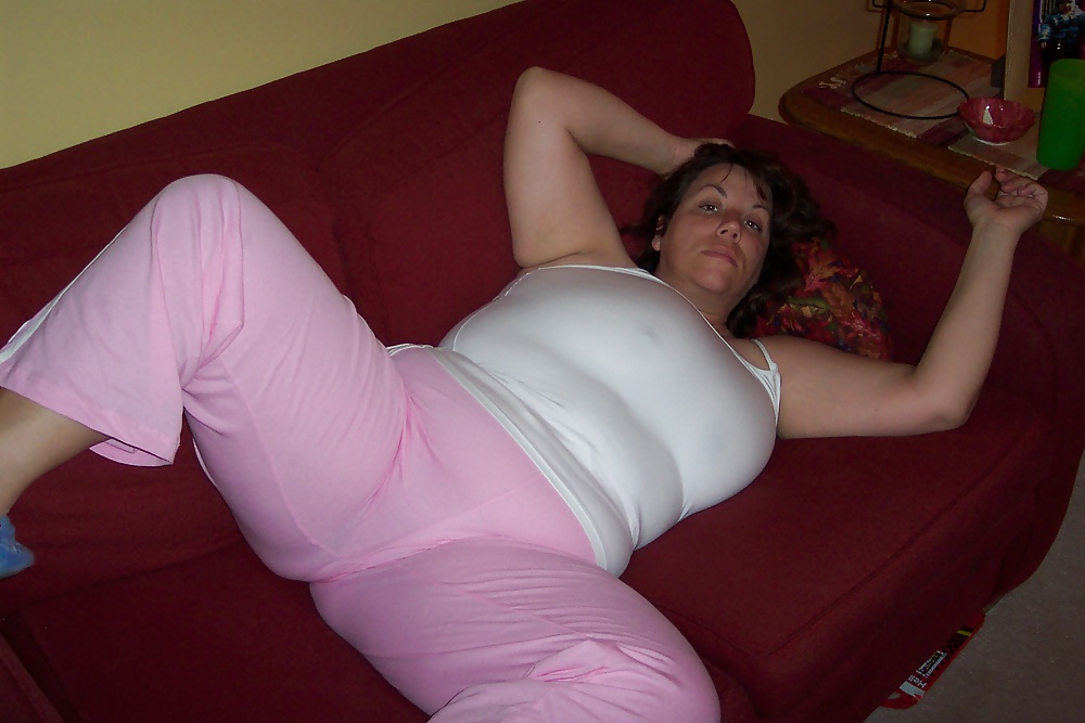 She Thinks She Is Too Fat #31085104
