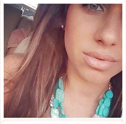 Latina with amazing cleavage #33667444