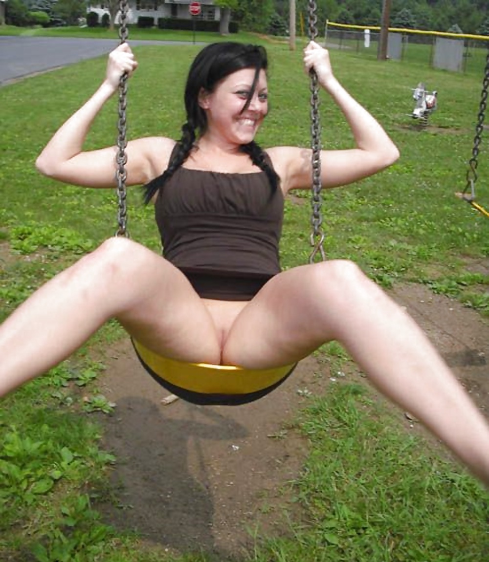 Miscellaneous Upskirts & Public Nudity #24740024