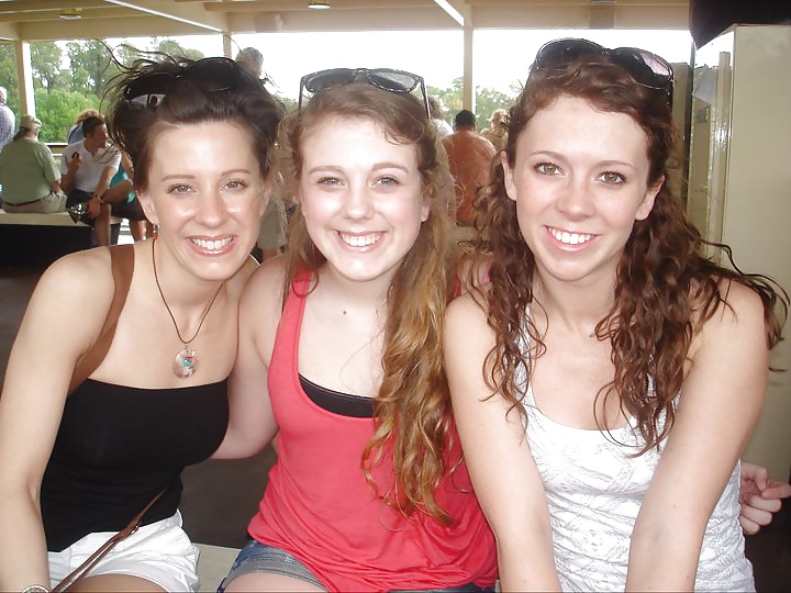 Sisters and NOT mom. How would you use them? #32354276