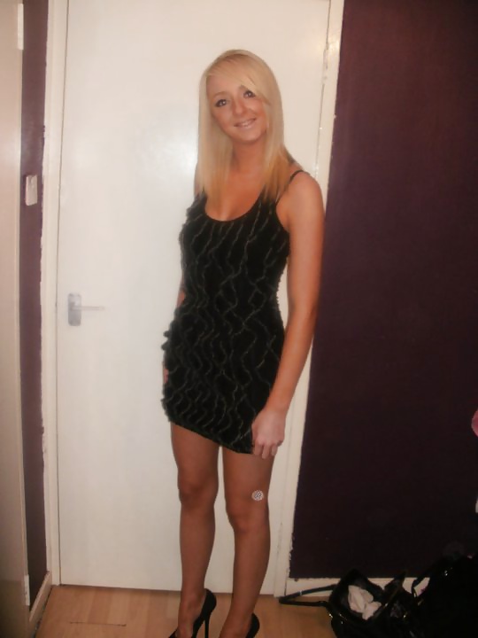 Claire Wilson Falkirk Scotland #24916082