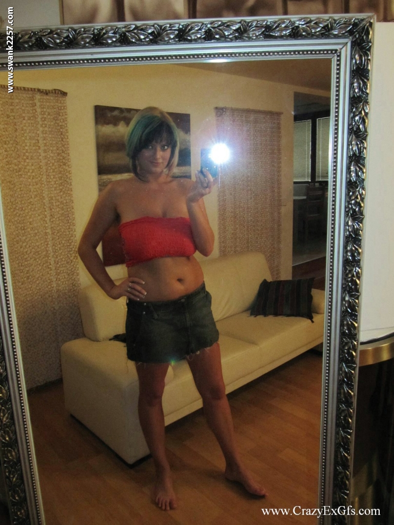 Chubby girlfriend Lola Stone stripping and showing off her massive jugs #51819764