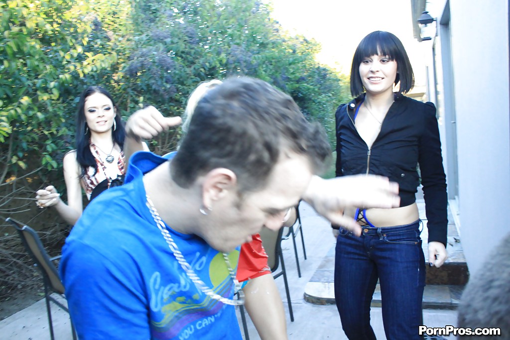 Teen Teagan Summers gets into a hot orgy and has cum all over her face #50269521