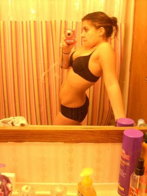 Latina teen in takes pics in bathroom #77956266