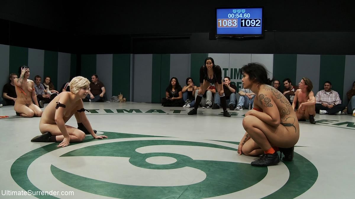 Non-scripted group lesbian wrestling in front of the audience #71981543