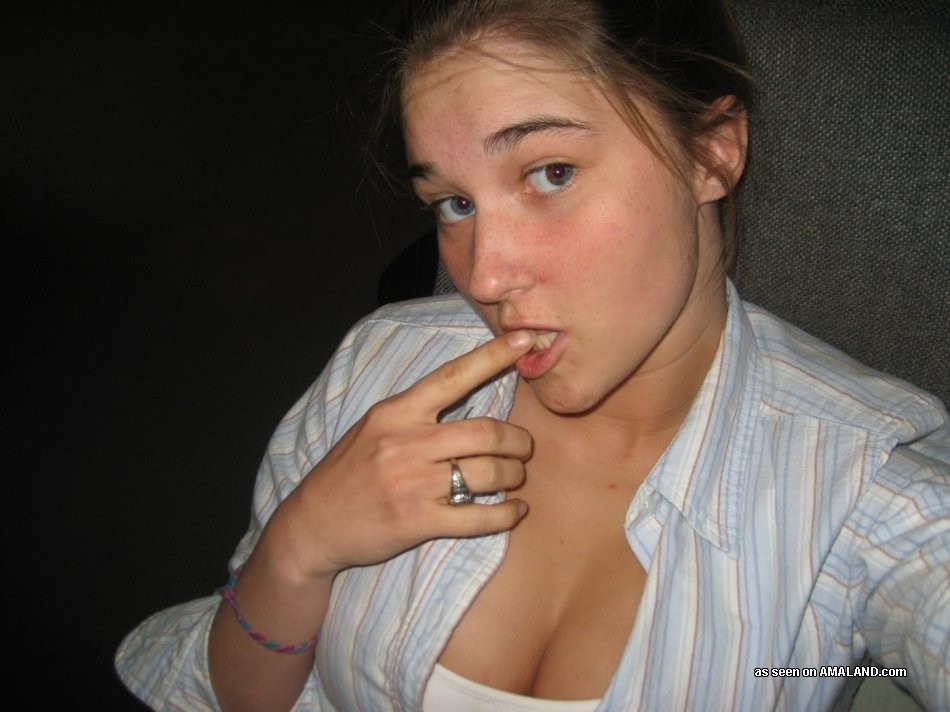 Busty amateur 18 year old girlfriend posing in candid snapshots #68218402