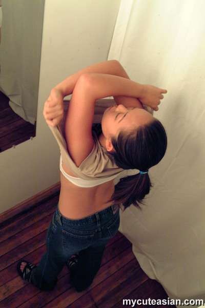 Asian catch by a hidden cam in change room #69995673