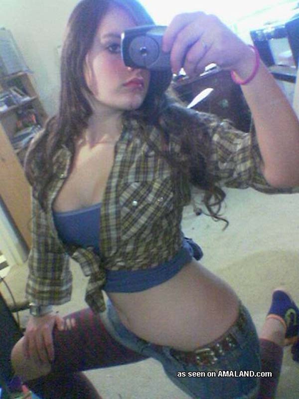 Sizzling hot amateur Latina girlfriends #68491661