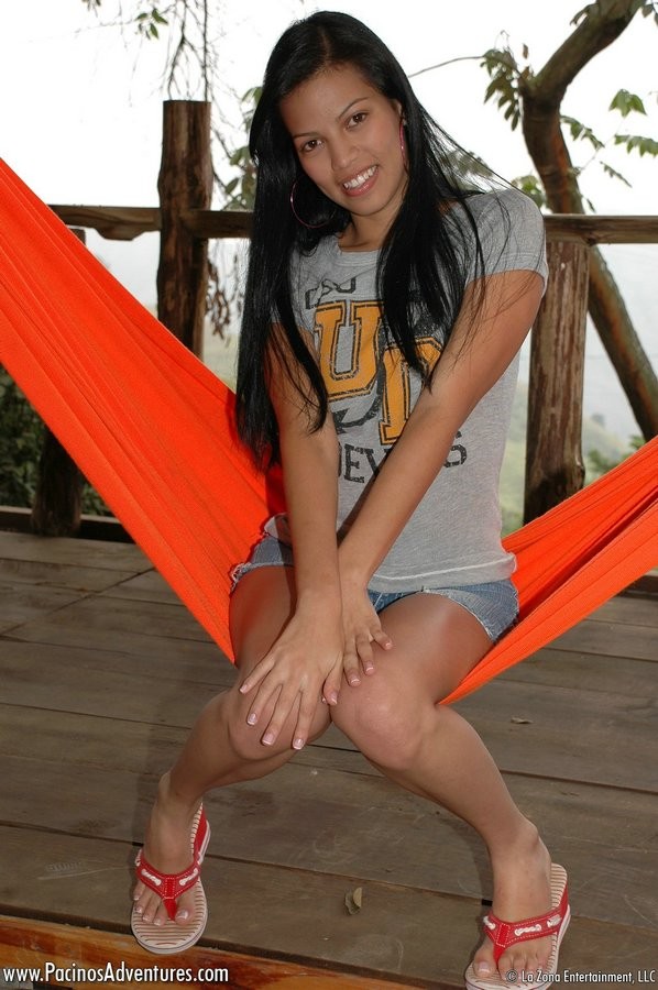 Karen has sweet lips and knows how to use them #77971753