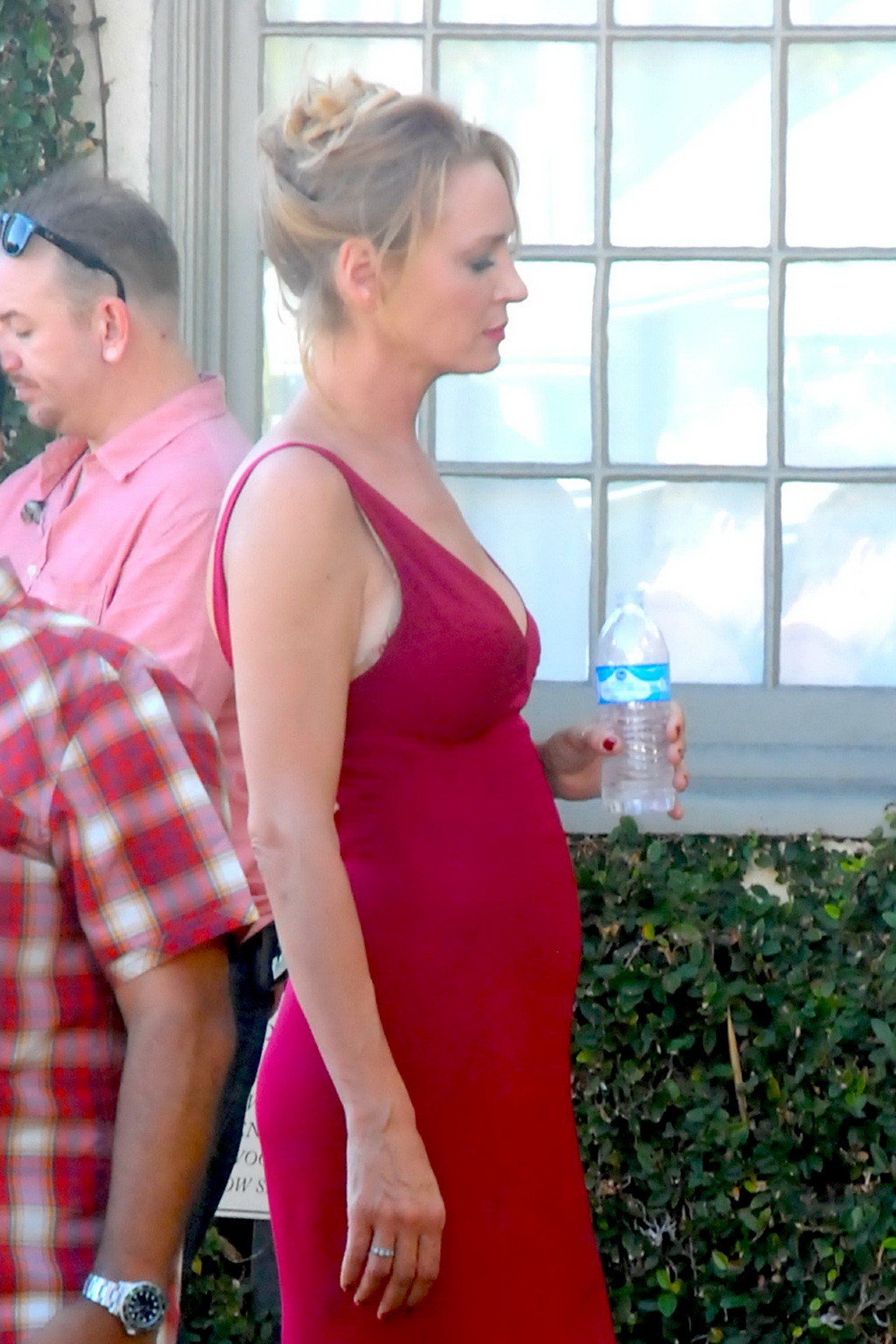 Uma Thurman showing huge cleavage on the set #75153399