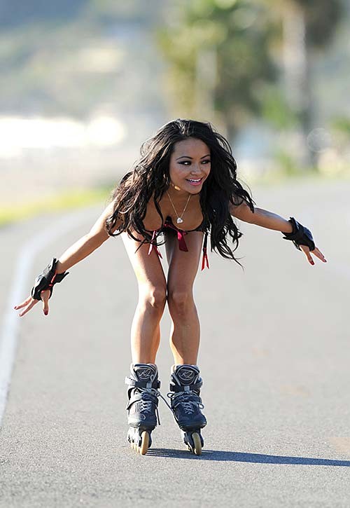 Tila Tequila exposing awesome body and nipple slip while rollering #75275091